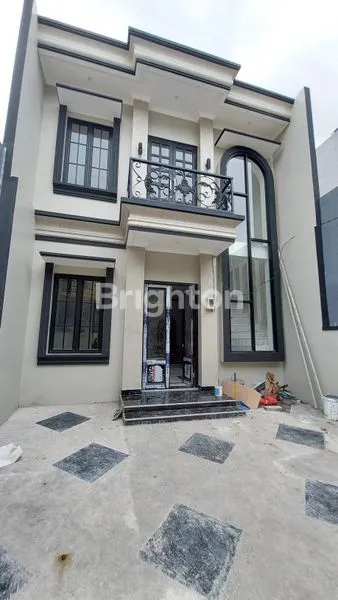 image DIJUAL RUMAH ELEGAN MINIMALIS TAMAN RATU (1)
