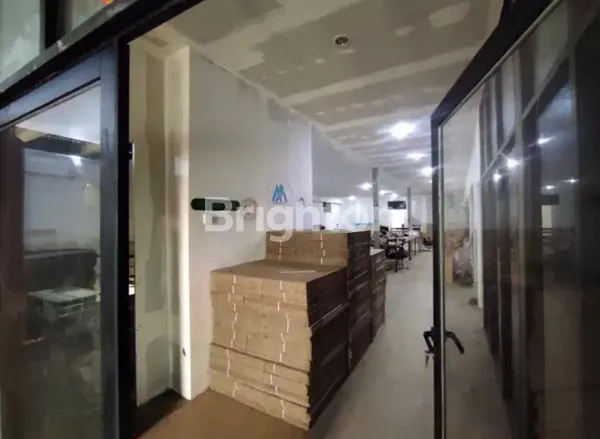 image GUDANG/KANTOR 2 LANTAI SIAP PAKAI DI KALIDERES, DEKAT BANDARA (6)