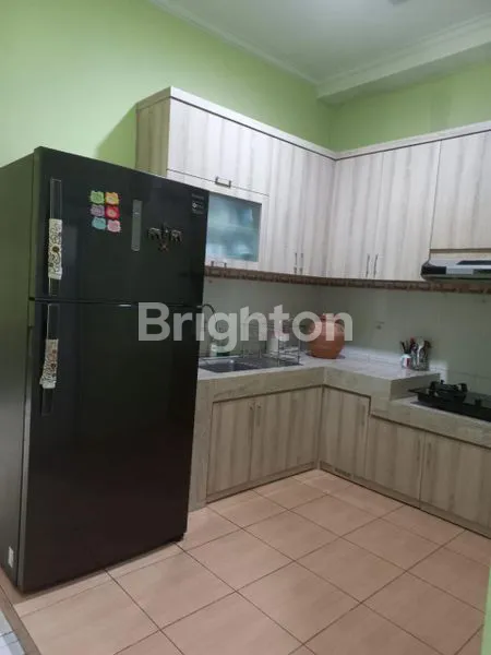 image 2 RUKO GANDENG 3 LANTAI FULLY FURNISHED STRATEGIS DI KAWASAN PENGADILAN BOGOR DI JANTUNG KOTA BOGOR (7)