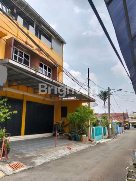 image 2 RUKO GANDENG 3 LANTAI FULLY FURNISHED STRATEGIS DI KAWASAN PENGADILAN BOGOR DI JANTUNG KOTA BOGOR (2)