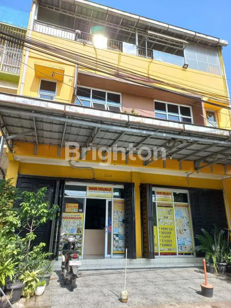 image 2 RUKO GANDENG 3 LANTAI FULLY FURNISHED STRATEGIS DI KAWASAN PENGADILAN BOGOR DI JANTUNG KOTA BOGOR (1)