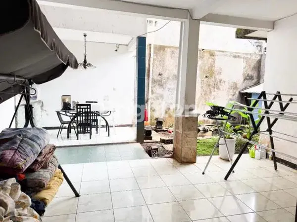 image RUMAH & KOST SIAP HUNI DAN SIAP UNTUK USAHA DI JATIPADANG PASAR MINGGU JAKARTA SELATAN L94C226 (1)