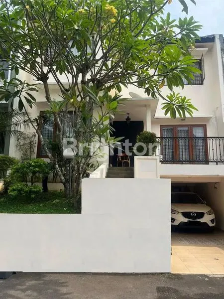 image RUMAH BAGUS 2,5 LANTAI SIAP HUNI ADA GARASI DI LENTENG AGUNG JAKARTA SELATAN L95C227 (4)