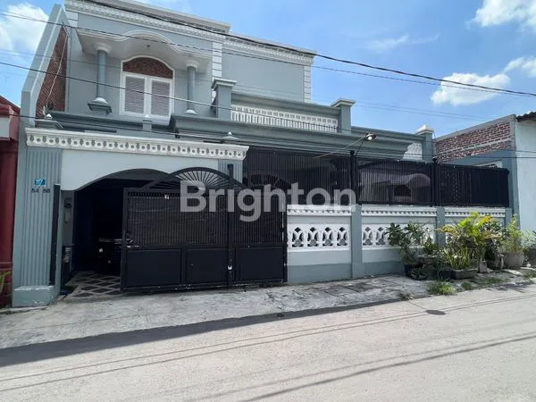 RUMAH TERAWAT 2 LANTAI SIAP HUNI DI JL. KANDANGAN GUNUNG