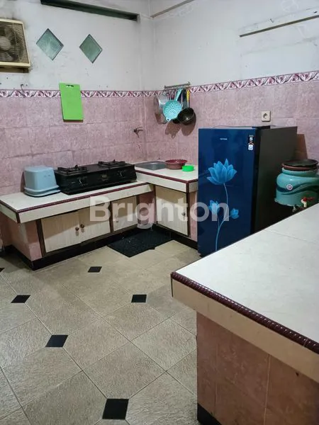 image RUMAH TERAWAT 2 LANTAI SIAP HUNI DI JL. KANDANGAN GUNUNG (8)