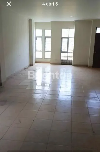 image DIJUAL DAN DISEWAKAN RUKO CANTIK 3 LANTAI DI JALAN D.I PANJAITAN, SAMARINDA (2)
