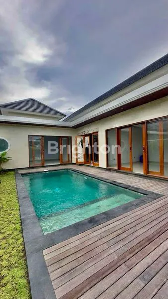image VILLA CANGGU DI SEWAKAN (3)