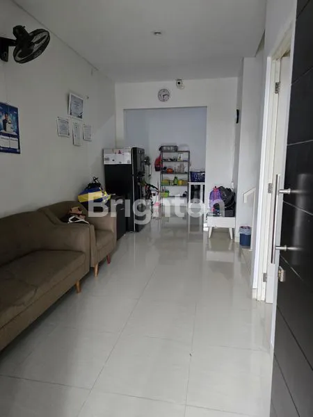 image RUMAH MEWAH 2 LANTAI KAHURIPAN TERRACE SIDOARJO, SIAP HUNI (7)