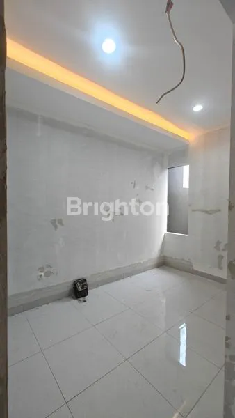 image RUMAH MINIMALIS BARU SIAP HUNI DI DURI KEPA, BONUS KITCHEN SET (3)