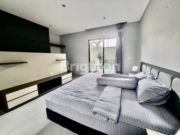 image VILLA MUNGGU CANGGU DI SEWAKAN (5)