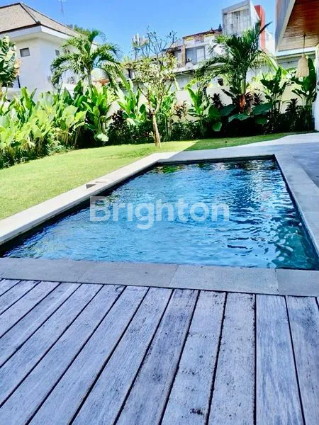 image RUMAH  DI CANGGU (3)