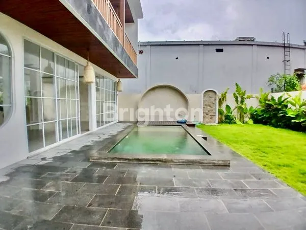 image RUMAH  DI CANGGU (6)