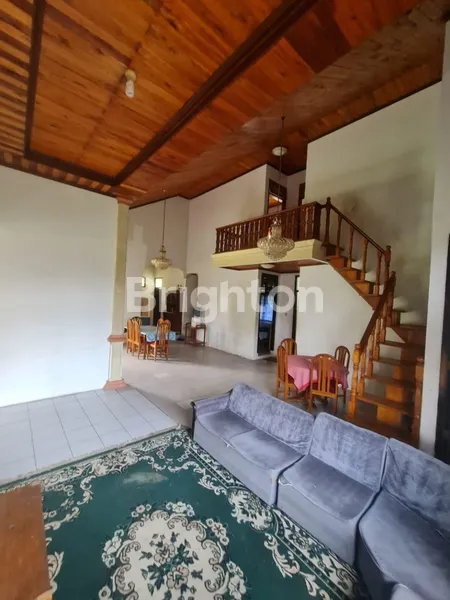 image VILLA ASRI HALAMAN LUAS LOKASI CIPANAS PUNCAK CIANJUR JAWA BARAT  (1)