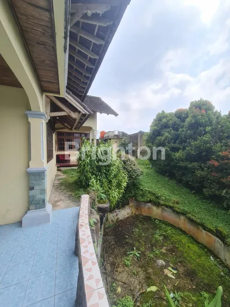 image VILLA ASRI HALAMAN LUAS LOKASI CIPANAS PUNCAK CIANJUR JAWA BARAT  (4)