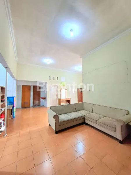 image RUMAH LUAS & STRATEGIS DI CIBODAS DEKAT TOL KARAWACI (6)