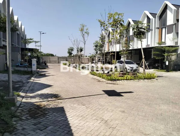 image RUMAH 2 LANTAI, LOKASI DEKAT PAKUWON CITY SURABAYA TIMUR (8)