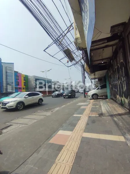 RUKO STRATEGIS, PUSAT KOTA DI JL. BALIKPAPAN . JAKARTA PUSAT