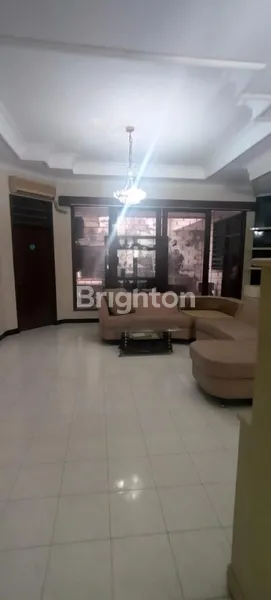 image RUMAH 1 LANTAI LOKASI STRATEGIS DEKAT MERR JUANDA KUTISARI JEMURSARI NGINDEN GUNUNG ANYAR UPN UBAYA PONDOK CHANDRA TENGGILIS  (3)