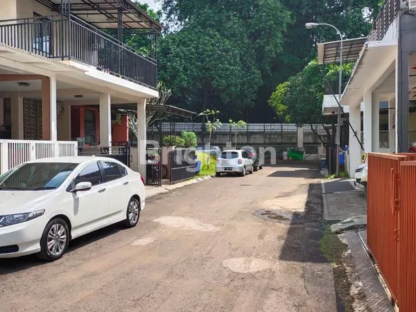image RUMAH SIAP HUNI LENGKAP DENGAN MINI BAR & BASEMENT (8)