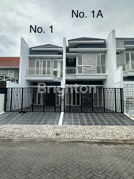 image RUMAH 1 BARU MODERN MINIMALIS 2 LANTAI JEMURSARI SELATAN (2)