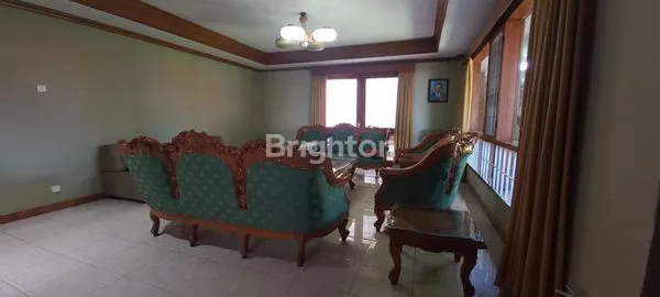image RUMAH TROPIS MEWAH CIPAKU SETIABUDI (3)