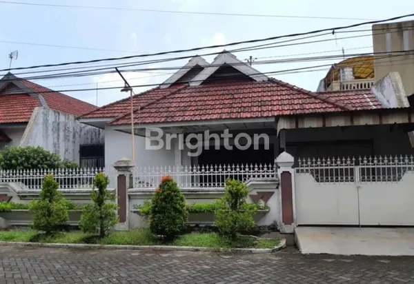 image DIJUAL RUMAH SECOND MANYAR KARTIKA STRATEGIS DEKAT KE TENGAH KOTA (2)