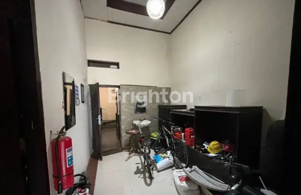 image DIJUAL CEPAT RUMAH SECOND SEMOLOWARU ELOK LOKASI STRATEGIS (4)