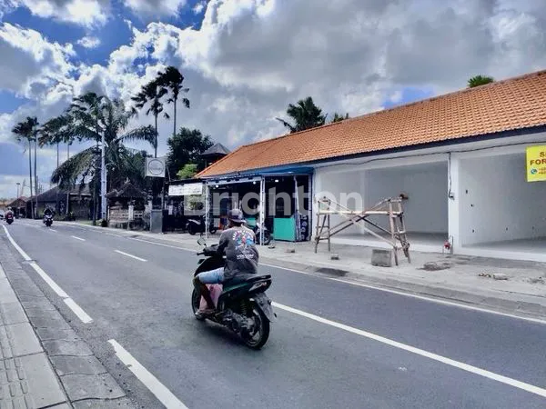 image TOKO STRATEGIS AREA CANGGU (1)