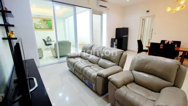 image RUMAH SUPER NYAMAN DI WOODLAND CITRALAND, SURABAYA BARAT SIAP HUNI (3)