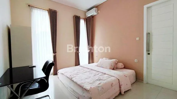 image RUMAH SUPER NYAMAN DI WOODLAND CITRALAND, SURABAYA BARAT SIAP HUNI (8)