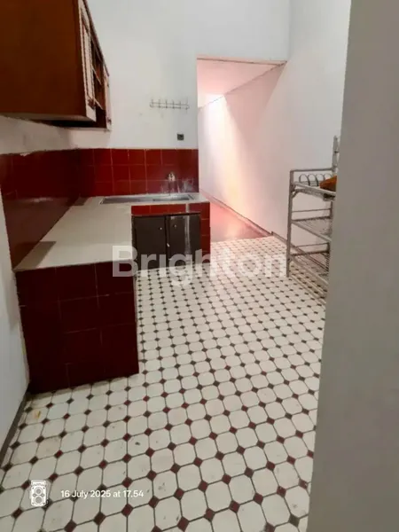 image RUMAH TERAWAT SIAP HUNI RUNGKUT DEKAT MERR DAN UPN  (7)