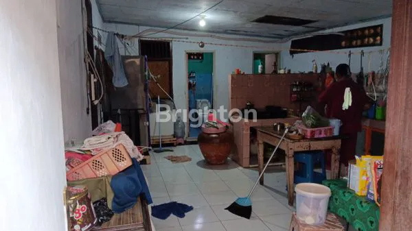 image RUMAH LUAS, HALAMAN LEGA – INVESTASI NYAMAN UNTUK MASA DEPAN (3)