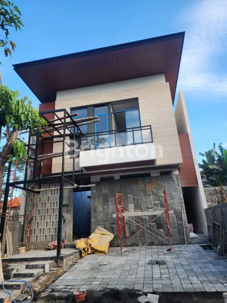 image BRAND NEW CITRALAND UTAMA TROPICAL BALINESE MODERN HOUSE @CITRALAND ALAM HIJAU SURABAYA BARAT (1)