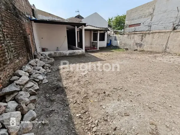 image RUMAH TERAWAT SIAP HUNI RUNGKUT DEKAT MERR DAN UPN  (2)