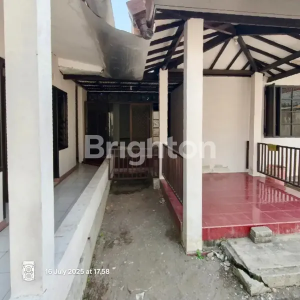 image RUMAH TERAWAT SIAP HUNI RUNGKUT DEKAT MERR DAN UPN  (8)