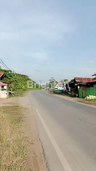 image TANAH KOMERSIL STRATEGIS TEPI JALAN RAYA TRANS KALIMANTAN (3)