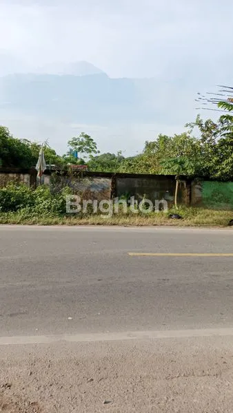 image TANAH KOMERSIL STRATEGIS TEPI JALAN RAYA TRANS KALIMANTAN (1)