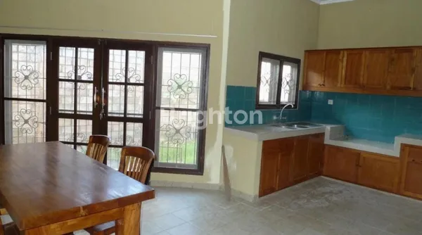 image RUMAH AREA PEMOGAN DENPASAR SELATAN DEKAT KUTA, SEMINYAK, NGURAH RAI AIRPORT (2)