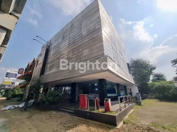 image RUKO GANDENG 3 LANTAI + TANAH (16X20) EX BANK  DI HOOK KELAPA GADING (1)