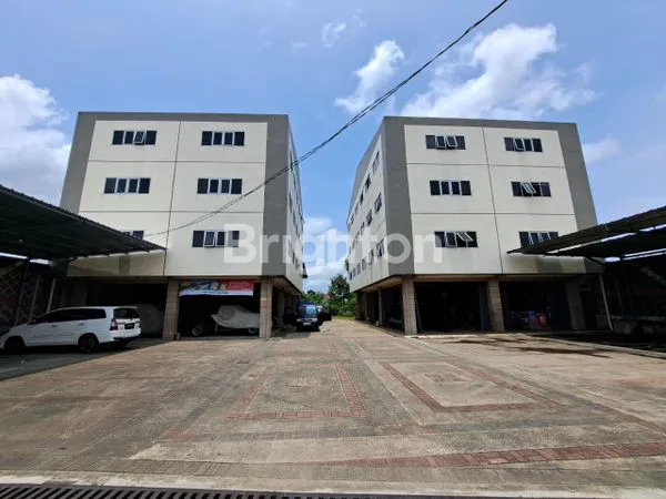 image JUAL CEPAT GEDUNG EX BENGKEL MOBIL (1)
