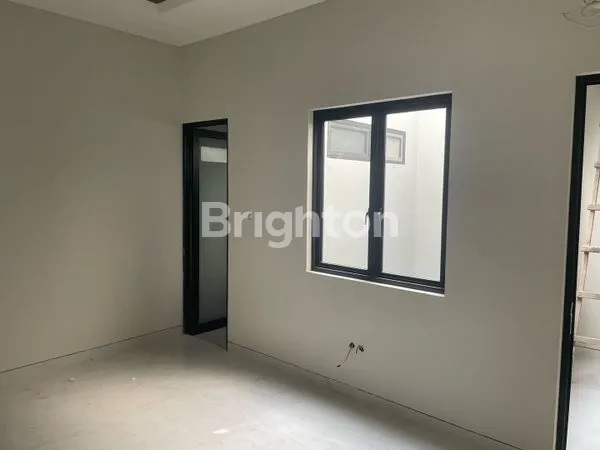 image MOCA VRBANA DIAN ISTANA BRAND NEW (6)