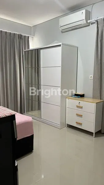 image BALIKPAPAN - RUMAH CANTIK & MODERN DI KAWASAN ELITE TENGAH KOTA (G058) (2)