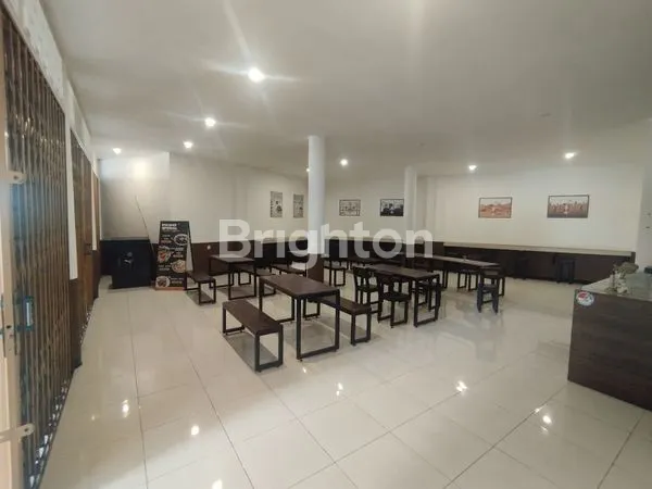 image DISEWAKAN TOKO STRATEGIS DI JL. TUBAGUS ISMAIL – DEKAT RS GINJAL (7)