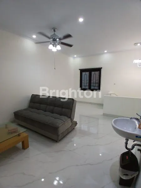 image DIJUAL RUMAH MEWAH SIAP HUNI – FULL FURNISHED (2)