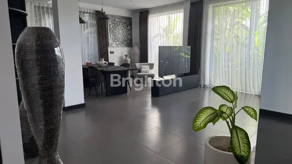 image  MODERN 3-BEDROOM VILLA WITH PRIVATE POOL IN PEACEFUL CANGGU (1)