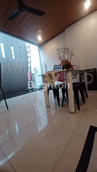 image KAMAR KOS DIPERUMAHAN ELIT (4)