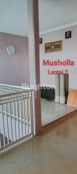 image RUMAH 2 LANTAI FURNISHED DI PERUMAHAN CITRA SENTOSA MANDIRI SIDOARJO (6)