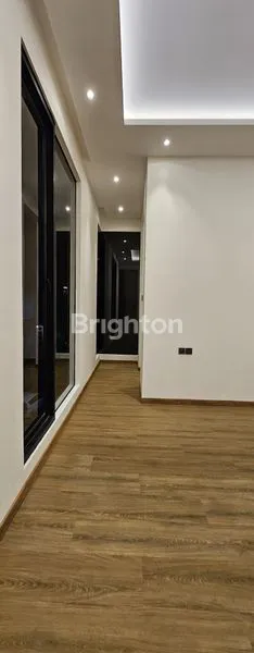 image RUMAH 3,5 LANTAI DI SUNTER. BANGUNAN BARU (8)