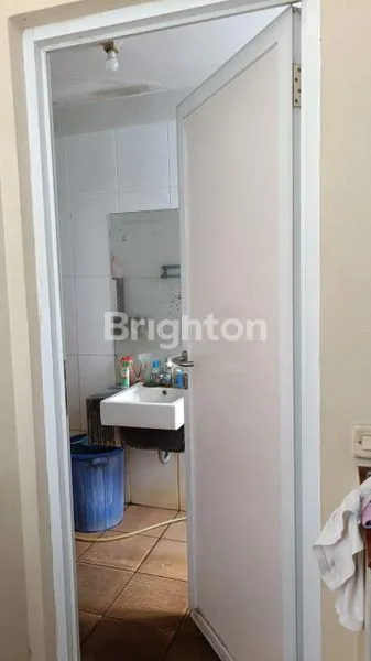 image DIJUAL RUMAH DI ROYAL SERPONG VILLAGE (BELAKANG WTC SERPONG), TANGERANG (6)