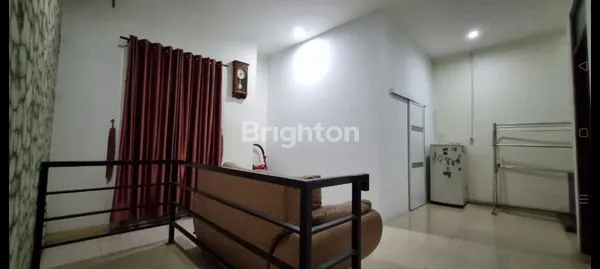 image RUMAH CANTIK SIAP HUNI, RAPI , BERSIH FULL FURNISHED (4)